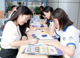 Trường Đại học Sư phạm Kỹ thuật Hưng Yên tư vấn hướng nghiệp cho gần 30 nghìn học sinh